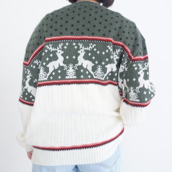 Cozy Green and Cream Reindeer Sweater - Picture 2 of 11